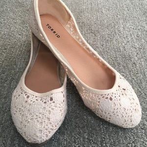 Torrid Cream Ballet Flats - 9W